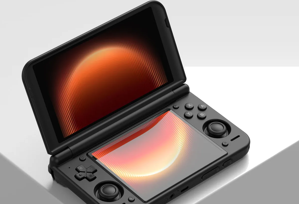 Retroid Pocket Duo front view